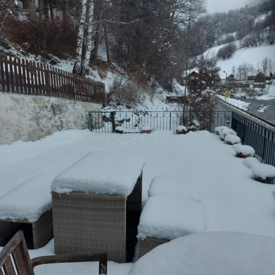 Large Family Holiday Home Siren Stays Leoben  エクステリア 写真